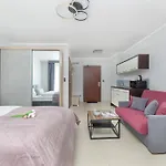 Avangard 138 Przy Promenadzie I Plazy By Renters Appartement